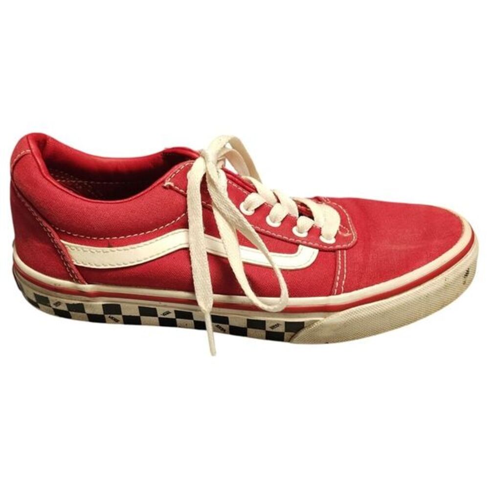 VANS Low Top Sneaker Shoes Youth Size 4 Red Canvas Checked Sole Lace Up 500714